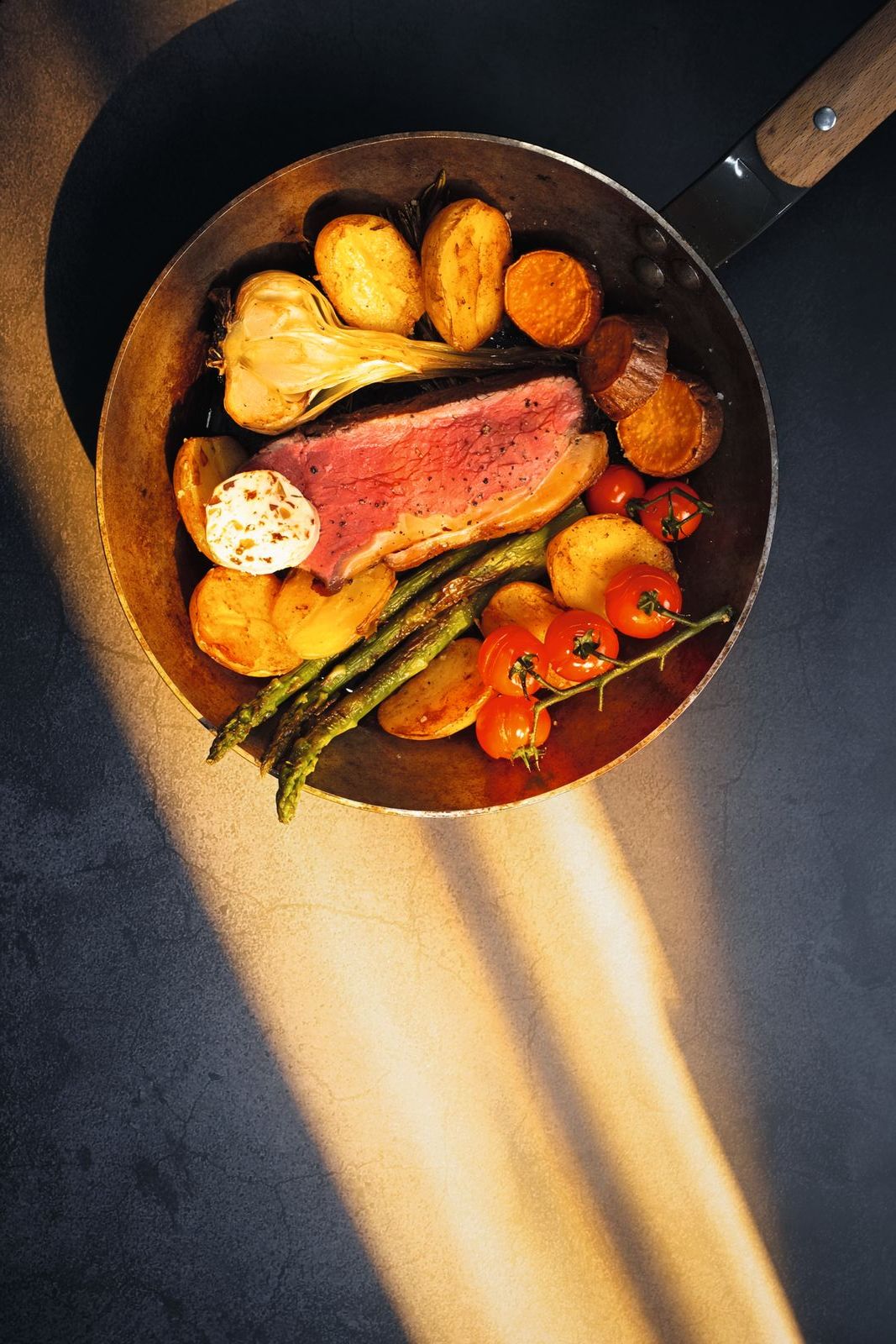 100 REAL FOOD REZEPTE - Schnell und gesund kochen mit wenigen Zutaten. Das Kochbuch von @franks.fit.kitchen